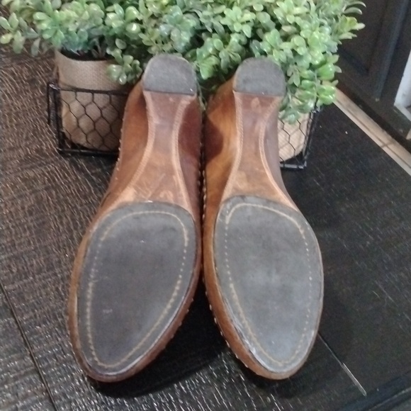 FRYE CLOGS - Picture 7 of 8